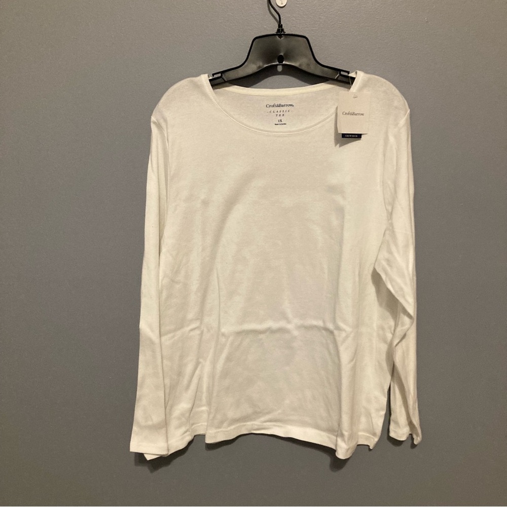 NWT Croft and barrow white long sleeve crewneck shirt. Plus size 1x